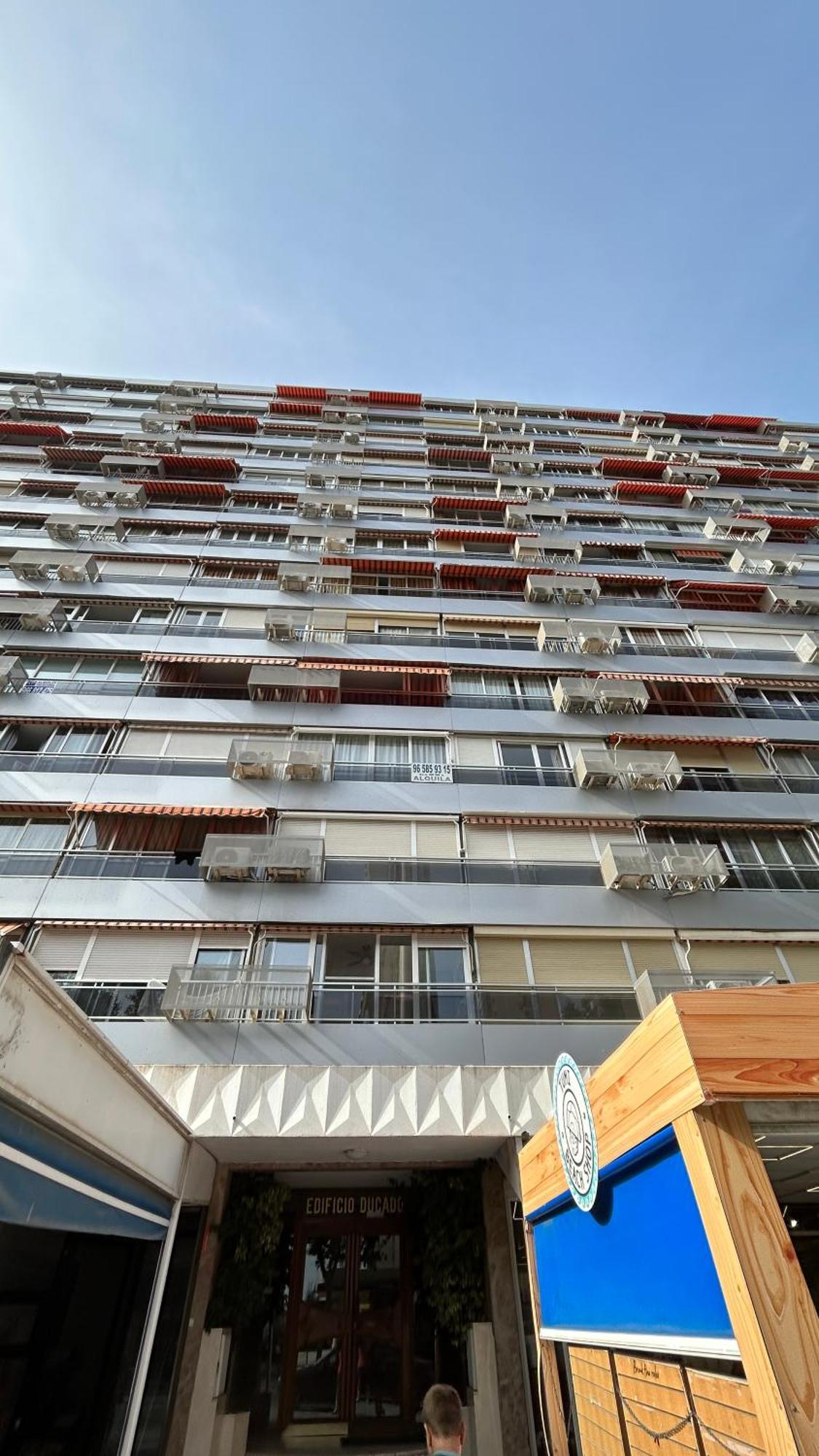 Ducado 13 Playa Benidorm Apartment Екстериор снимка