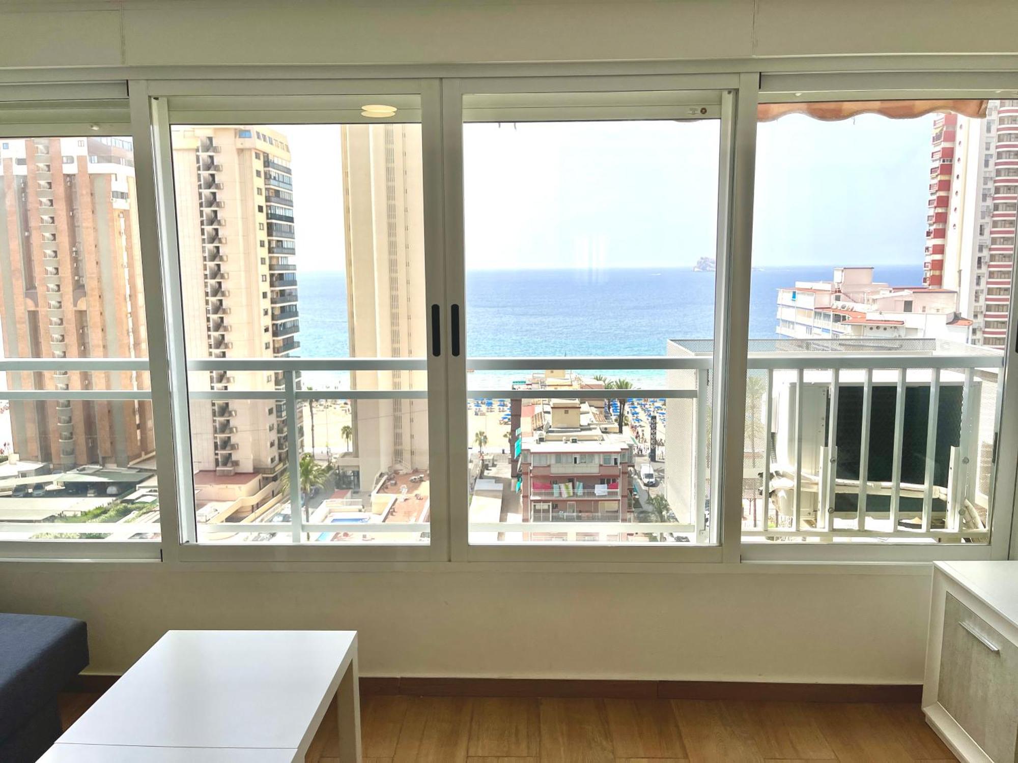Ducado 13 Playa Benidorm Apartment Екстериор снимка